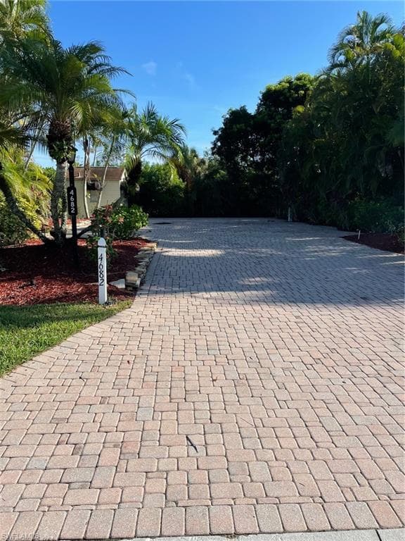 4682 Southern Breeze DR NAPLES, FL 34114