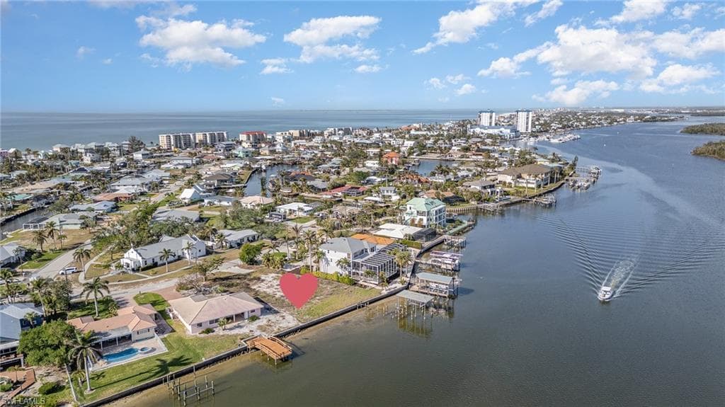 5636 Williams DR FORT MYERS BEACH, FL 33931