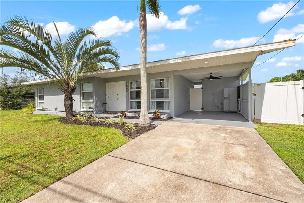 1805 Cornwallis PKWY CAPE CORAL, FL 33904