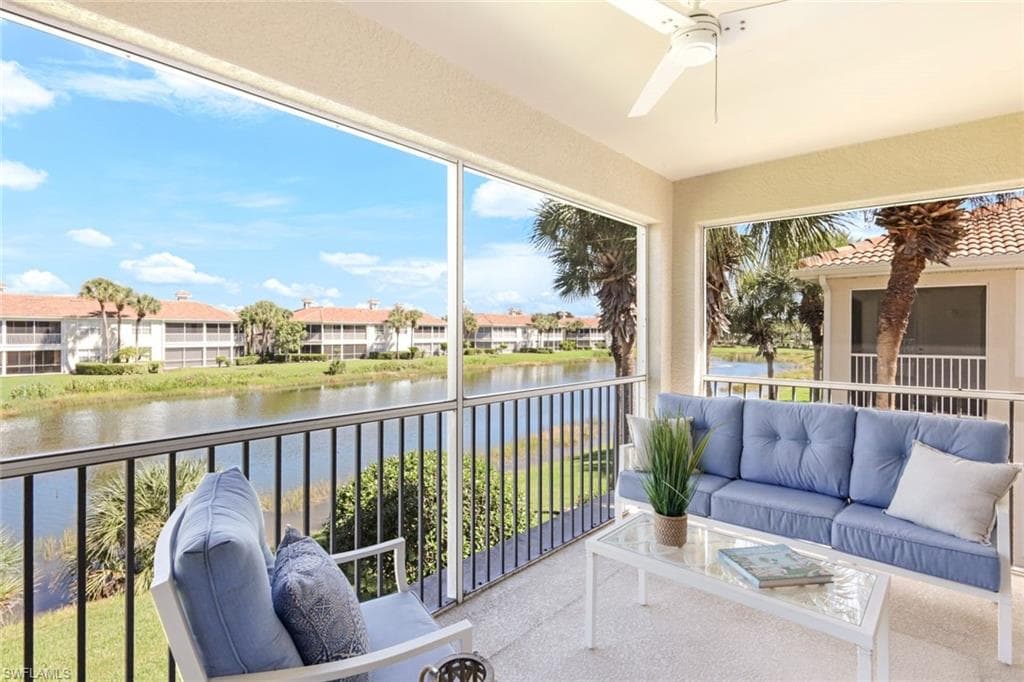 3048 Horizon LN 1108 NAPLES, FL 34109