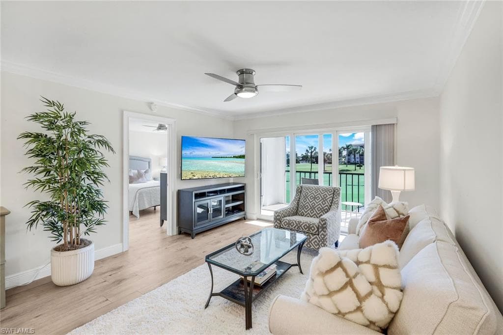 9 High Point CIR N 208 NAPLES, FL 34103