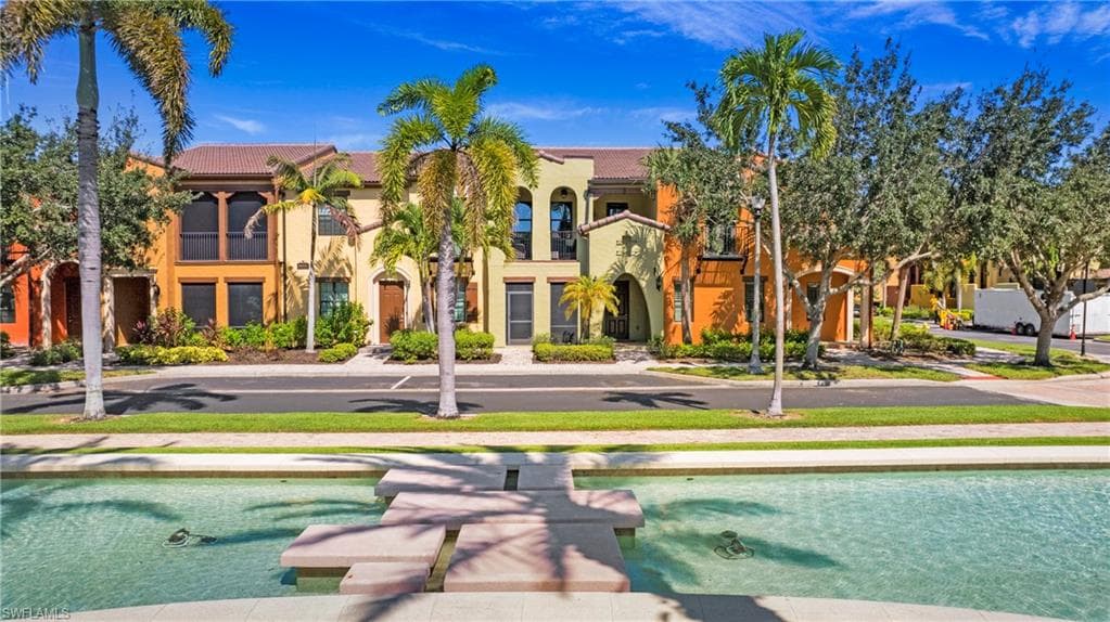 9073 Rialto ST 6002 NAPLES, FL 34113