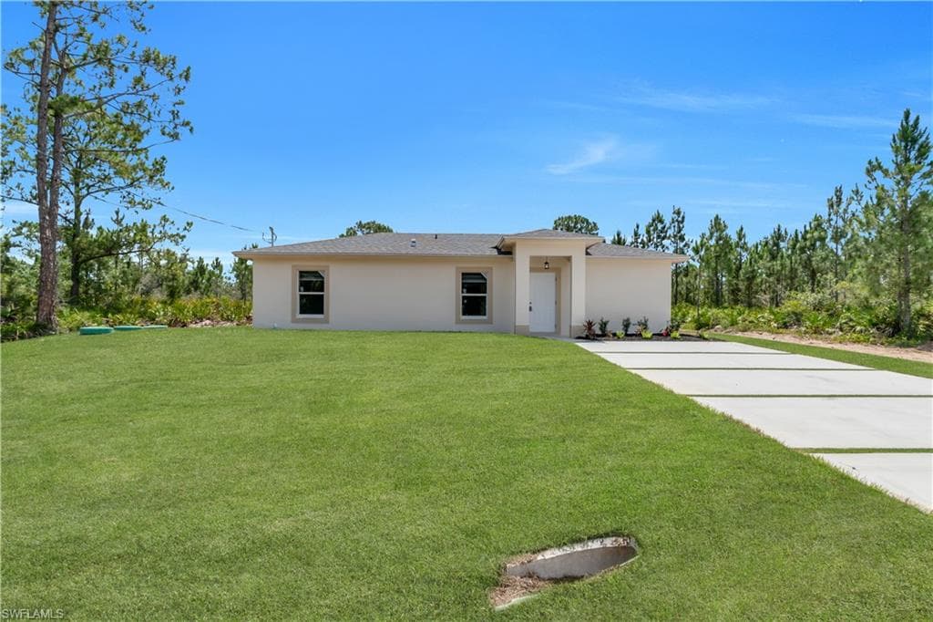 2511 45th ST W LEHIGH ACRES, FL 33971