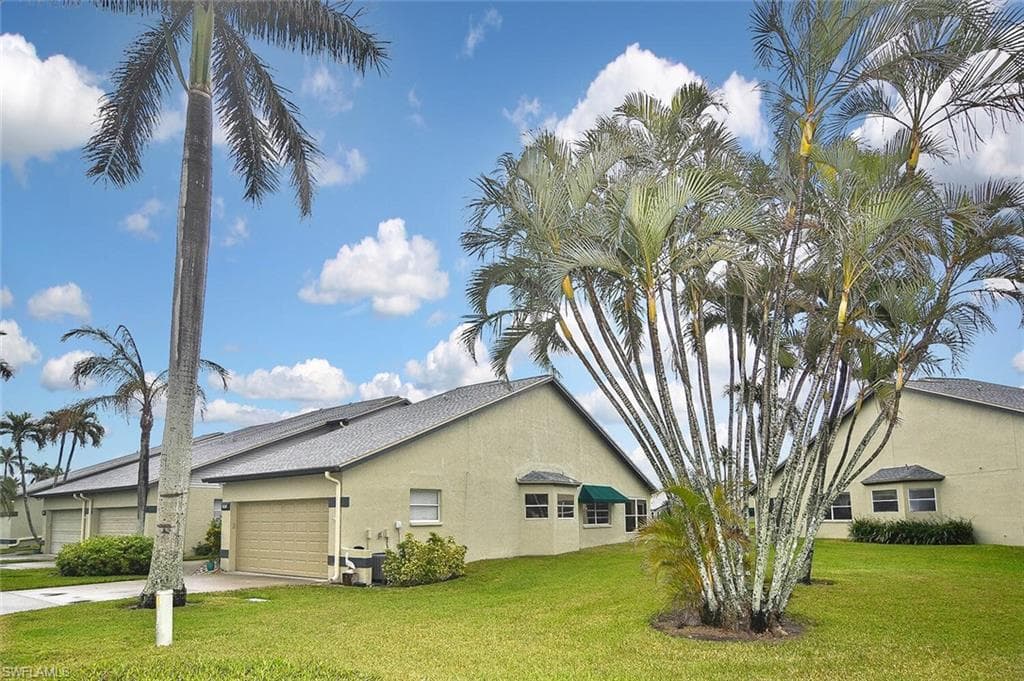 102 McGregor Park CIR 102 FORT MYERS, FL 33908
