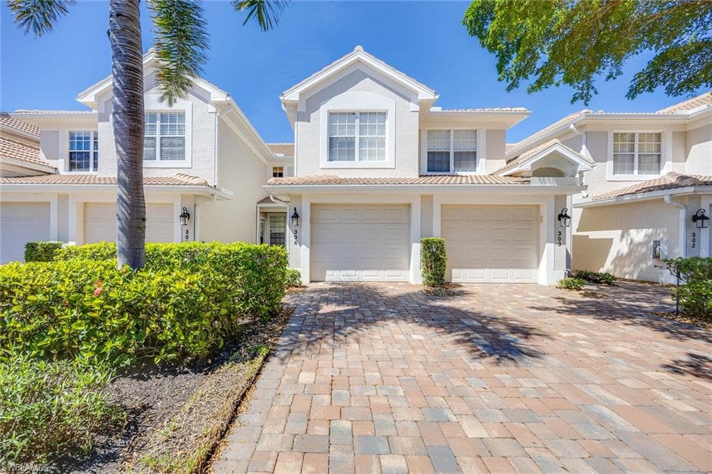 23526 Sandycreek TER 304 ESTERO, FL 34135