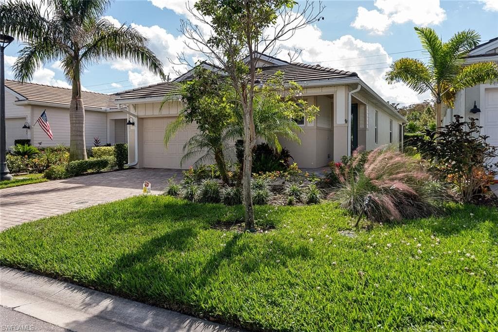 28391 Capitva Shell Loop LOOP BONITA SPRINGS, FL 34135