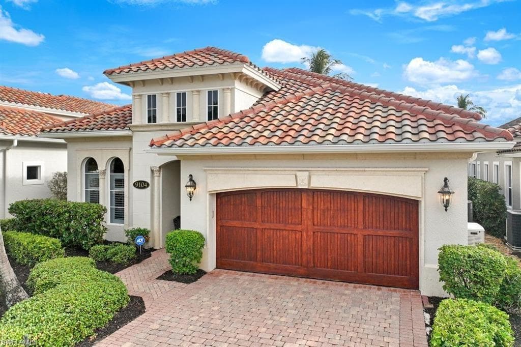 9104 Cherry Oaks TRL NAPLES, FL 34114
