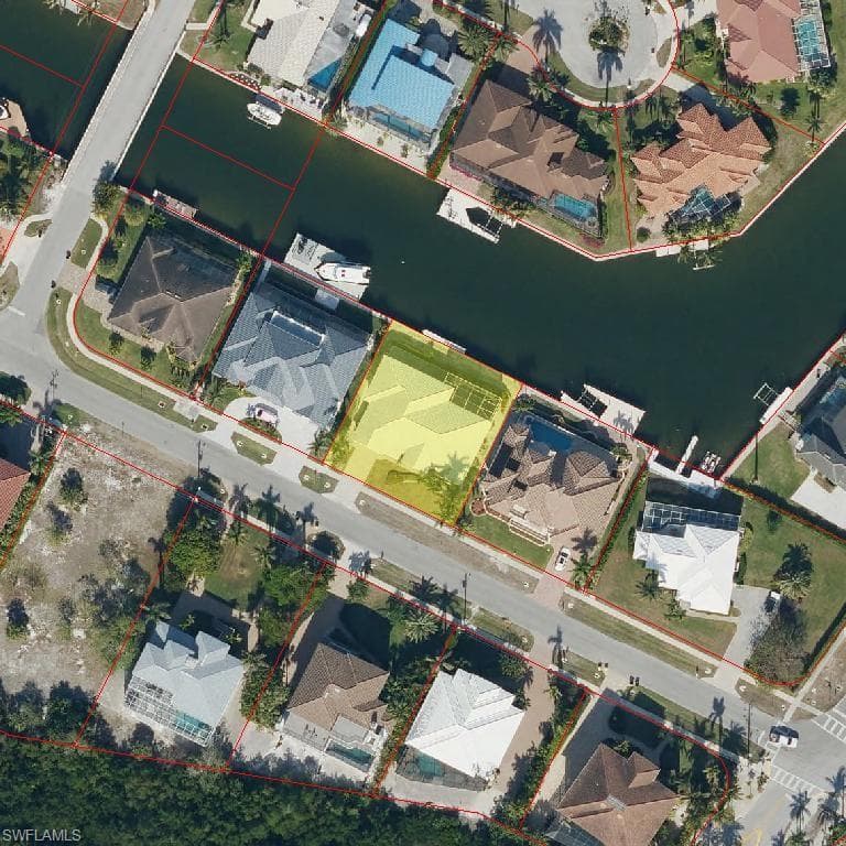 519 Spinnaker DR MARCO ISLAND, FL 34145