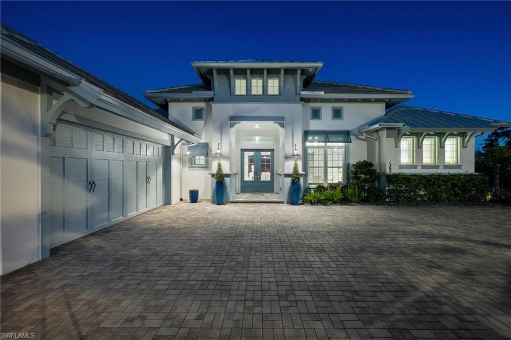 8816 PARADERA CT NAPLES, FL 34112
