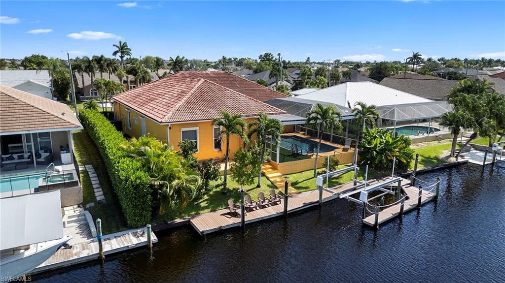 5024 8th PL CAPE CORAL, FL 33914