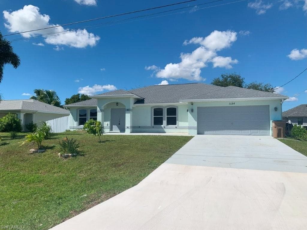 1134 NE 4th PL CAPE CORAL, FL 33909