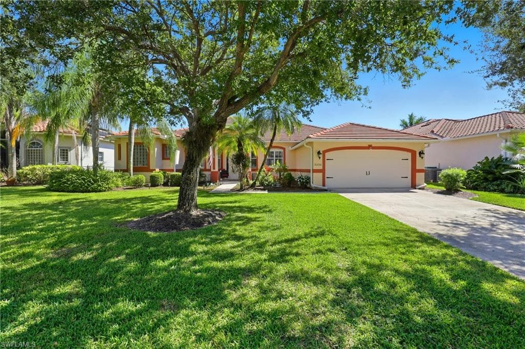 3236 Potomac CT NAPLES, FL 34120