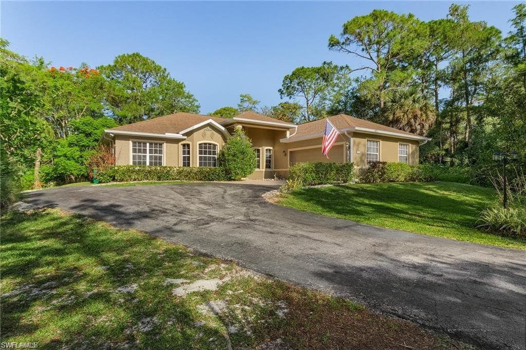 311 23rd ST SW NAPLES, FL 34117