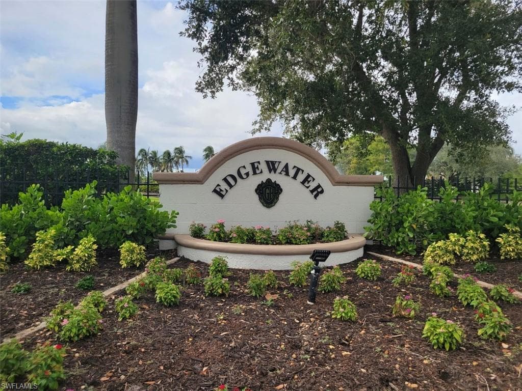 11620 Compass Point DR FORT MYERS, FL 33908
