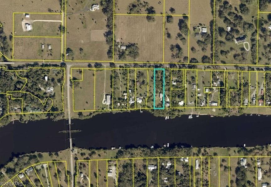 4383 CR 78 LABELLE, FL 33935