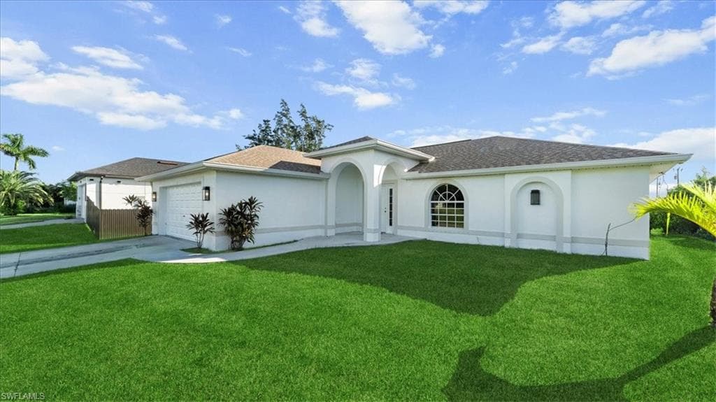 27 SW 19th CT CAPE CORAL, FL 33991