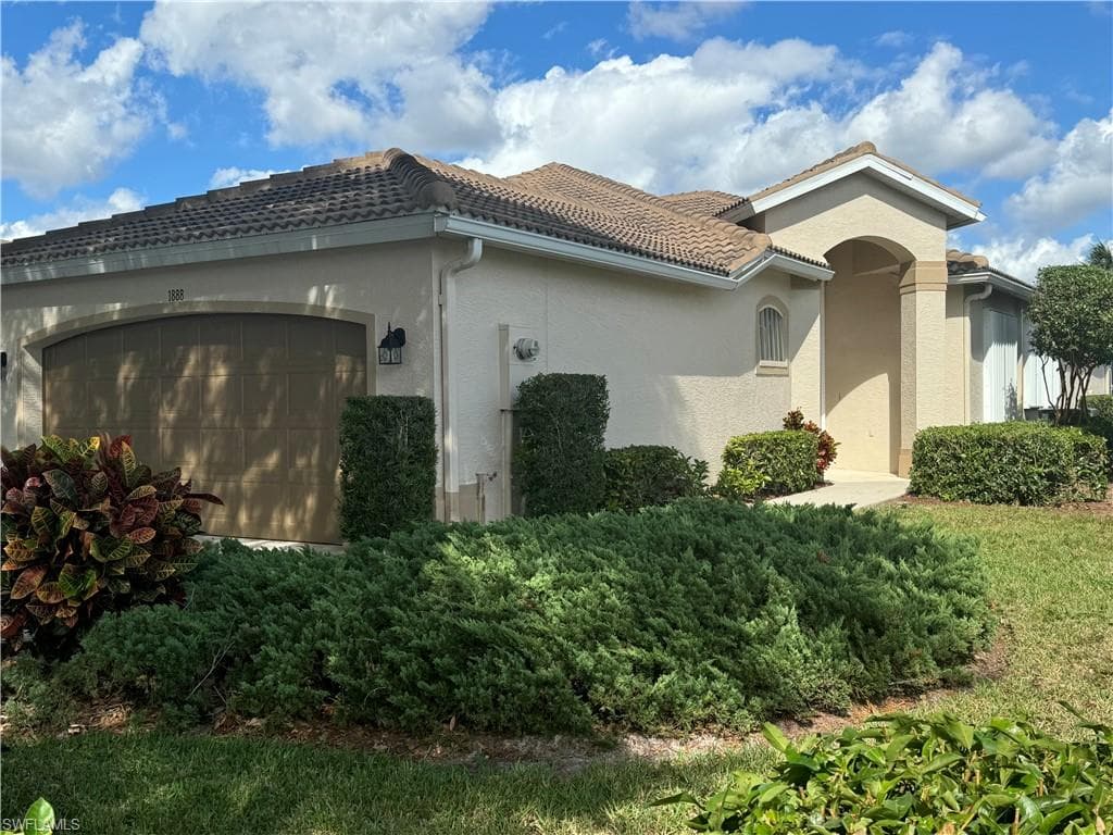 1888 Crestview WAY A-45 NAPLES, FL 34119