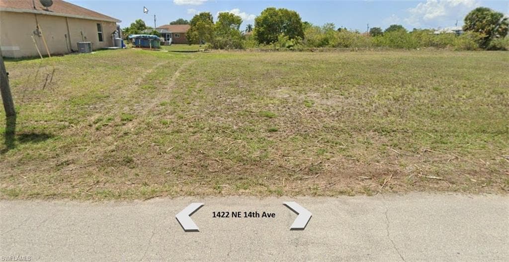 1422 NE 14th AVE CAPE CORAL, FL 33909