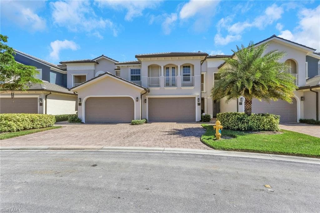 21609 BACCARAT LN 102 ESTERO, FL 33928
