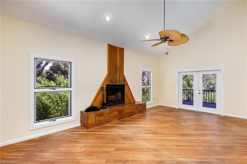 1345 Junonia ST SANIBEL, FL 33957