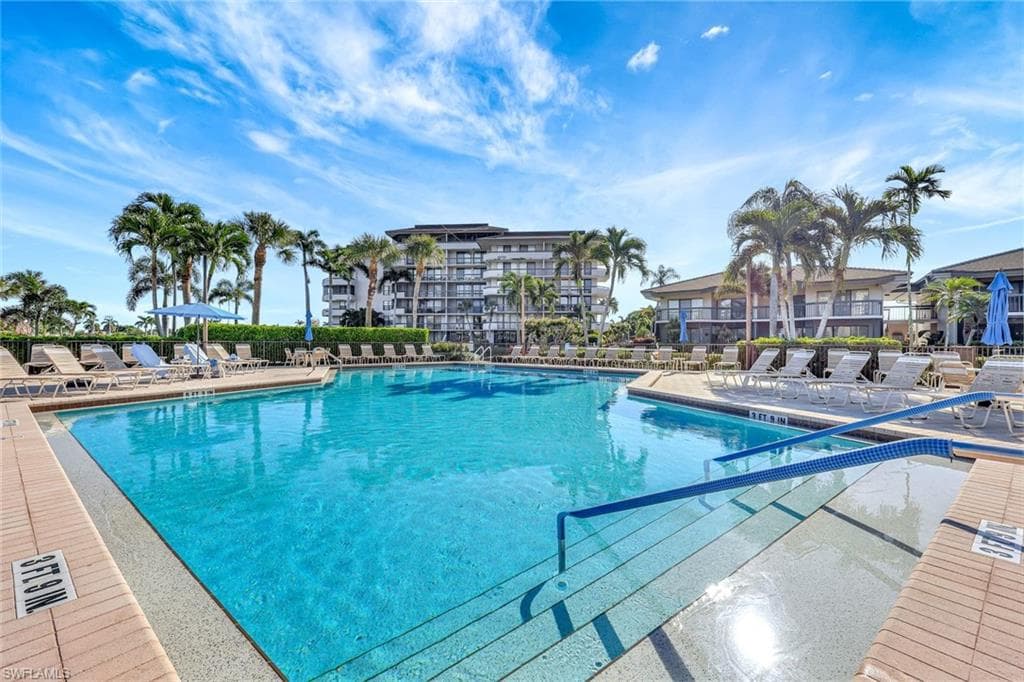651 Seaview CT B308 MARCO ISLAND, FL 34145