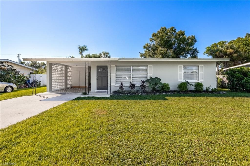 4546 Tennessee WAY FORT MYERS, FL 33905