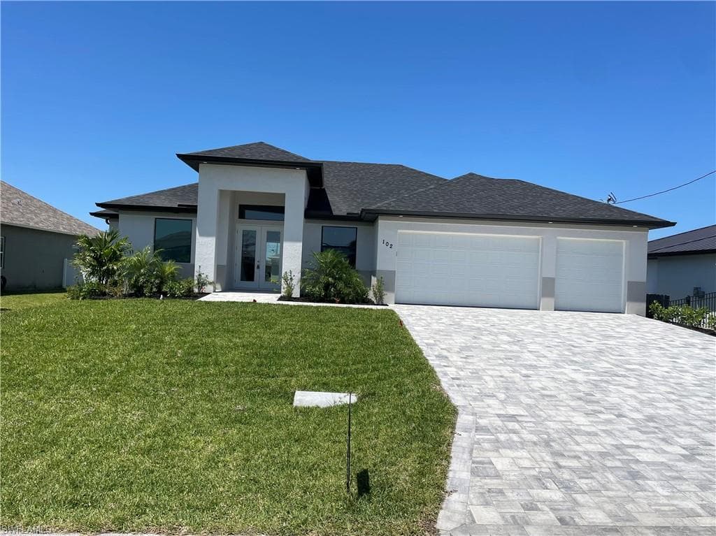 102 SW 36th PL CAPE CORAL, FL 33991