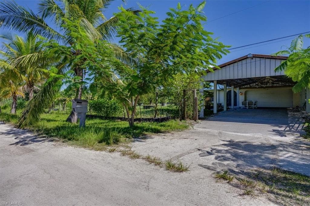 12290 Cristi WAY BOKEELIA, FL 33922
