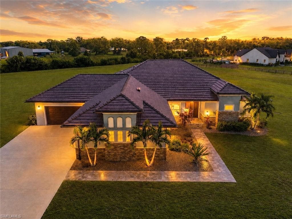 14201 Binghampton DR FORT MYERS, FL 33905