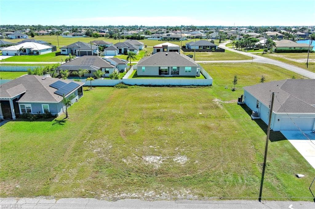 3548 NW 21st TER CAPE CORAL, FL 33993