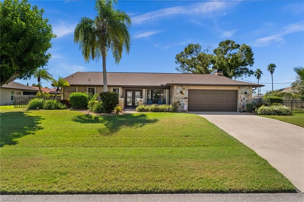 1922 SE 5th ST CAPE CORAL, FL 33990