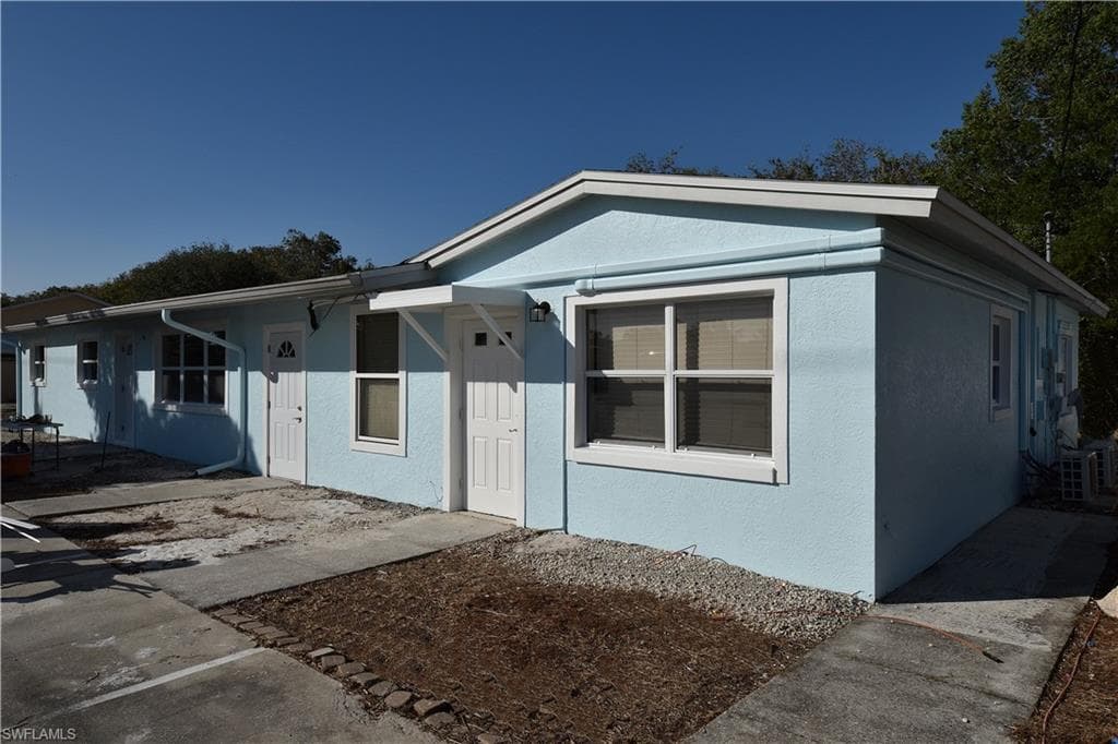 3125 Barrett AVE C NAPLES, FL 34112