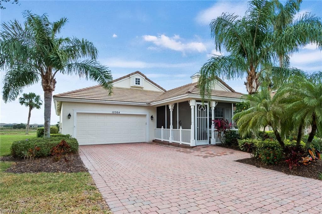 15364 Yellow Wood DR ALVA, FL 33920