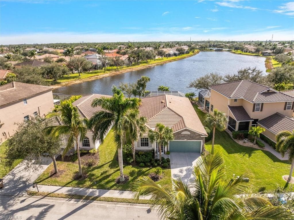2711 Blue Cypress Lake CT CAPE CORAL, FL 33909
