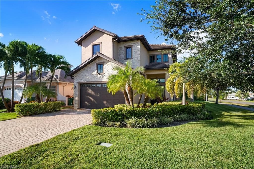 699 98th AVE N NAPLES, FL 34108