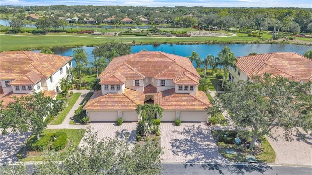 3080 Meandering WAY 202 FORT MYERS, FL 33905