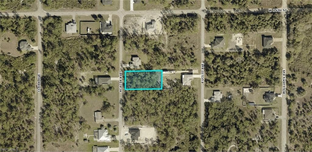 1316 Acacia AVE LEHIGH ACRES, FL 33972