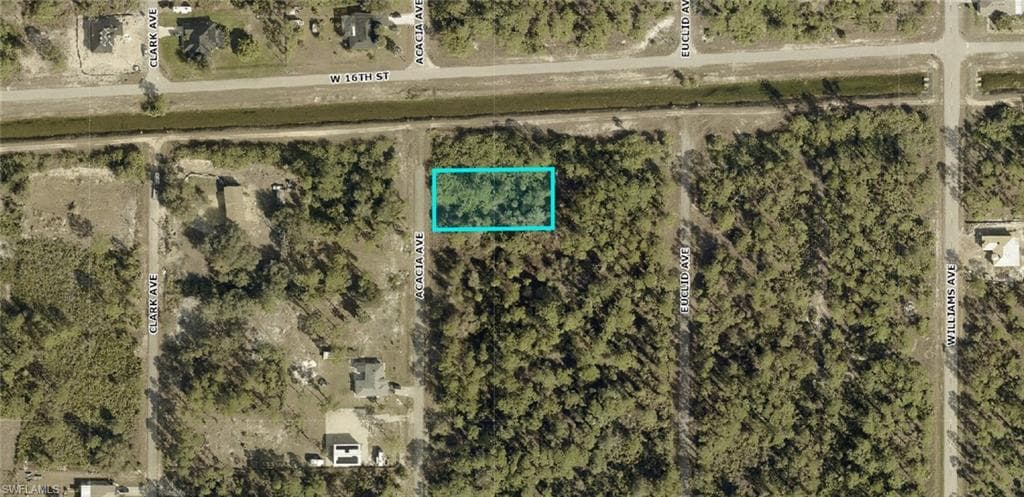 1520 Acacia AVE LEHIGH ACRES, FL 33972