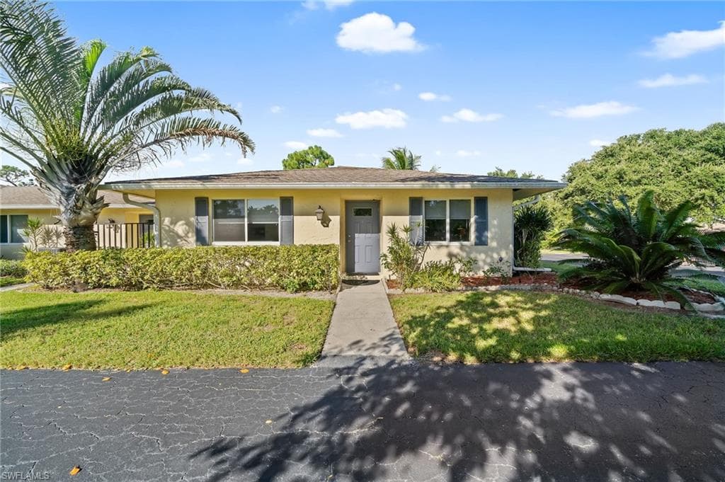 50 Glades BLVD 1 NAPLES, FL 34112