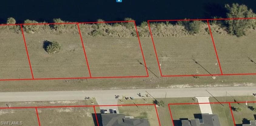 3909 NW 44th TER CAPE CORAL, FL 33993