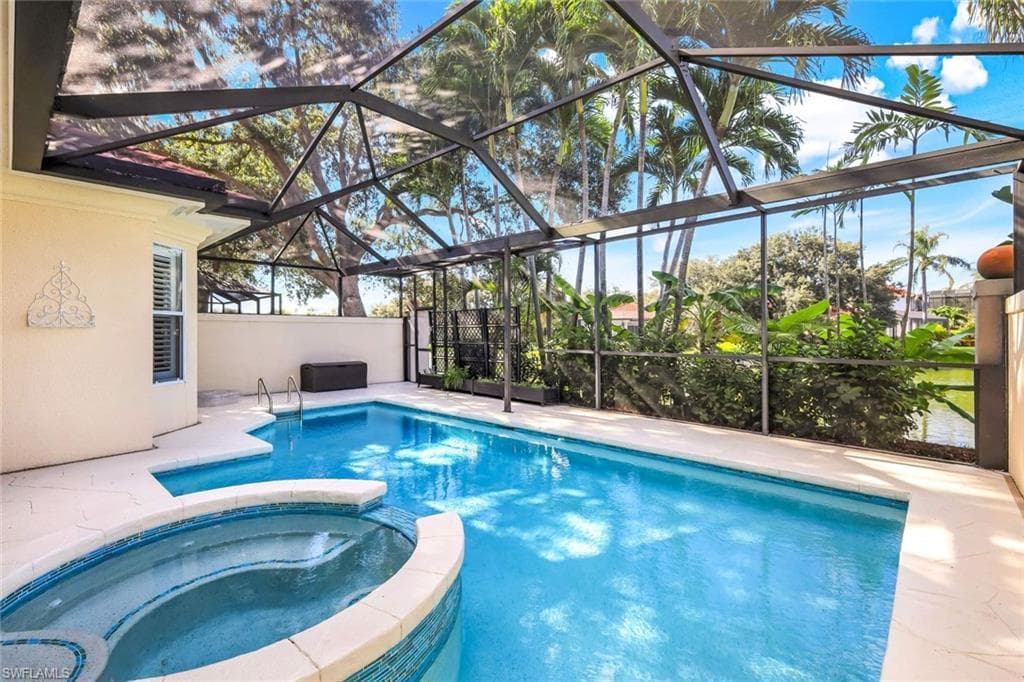 915 Fountain RUN NAPLES, FL 34119