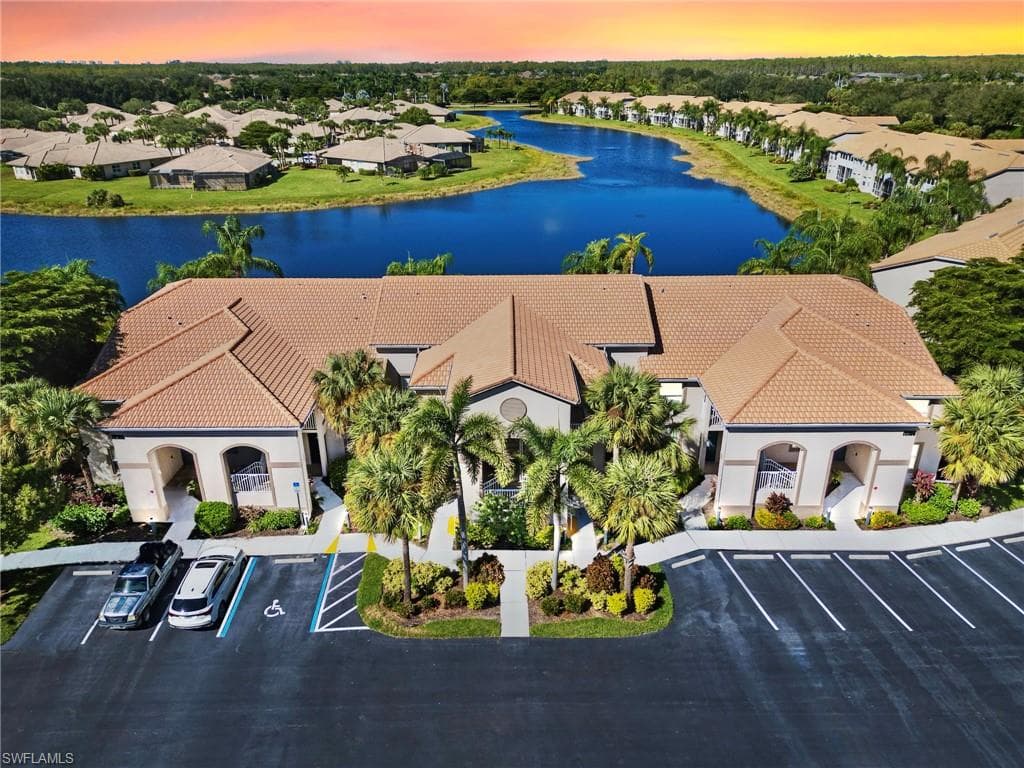 19980 Barletta LN 923 ESTERO, FL 33928