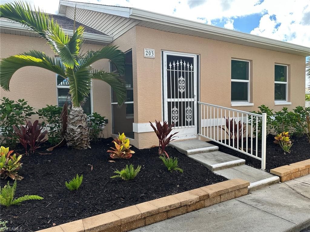 16821 Sanibel Sunset CT 203 FORT MYERS, FL 33908