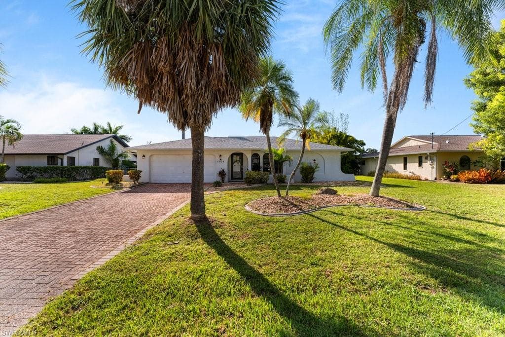 5024 Skyline BLVD CAPE CORAL, FL 33914