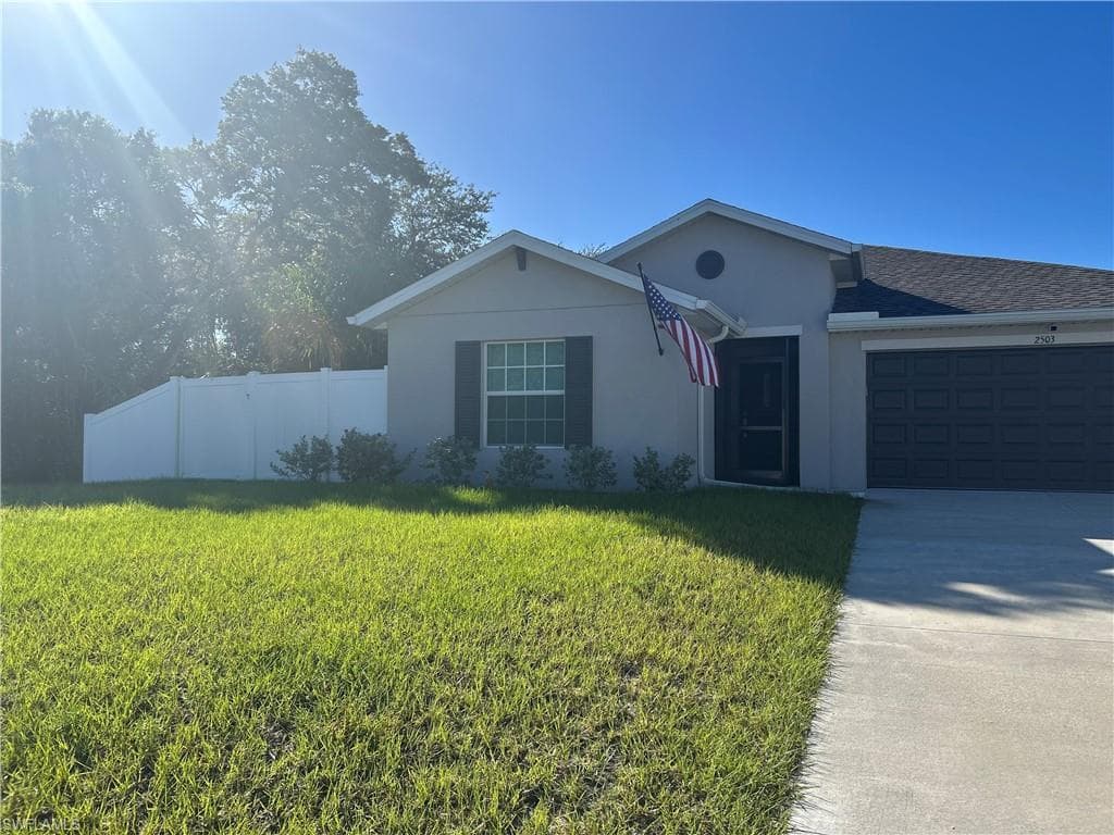 2503 55th ST SW LEHIGH ACRES, FL 33976