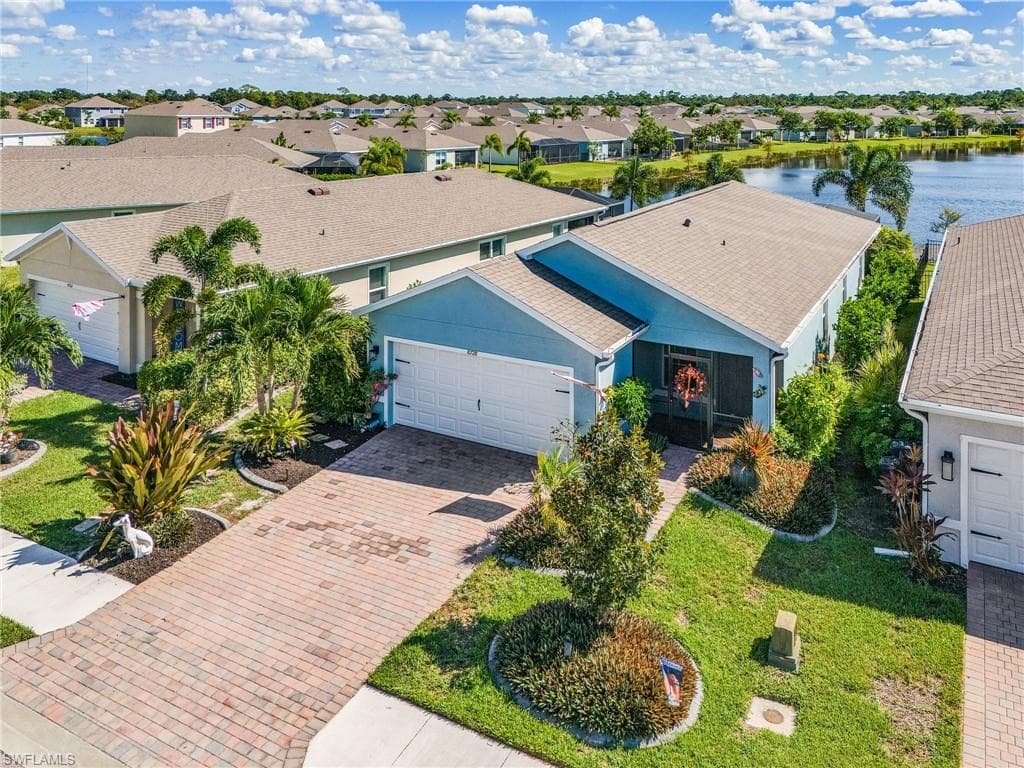 8728 Swell Brooks CT NORTH FORT MYERS, FL 33917