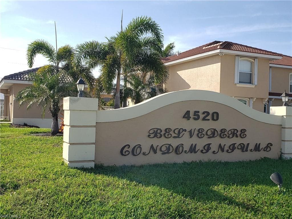4520 Skyline BLVD 208 CAPE CORAL, FL 33914