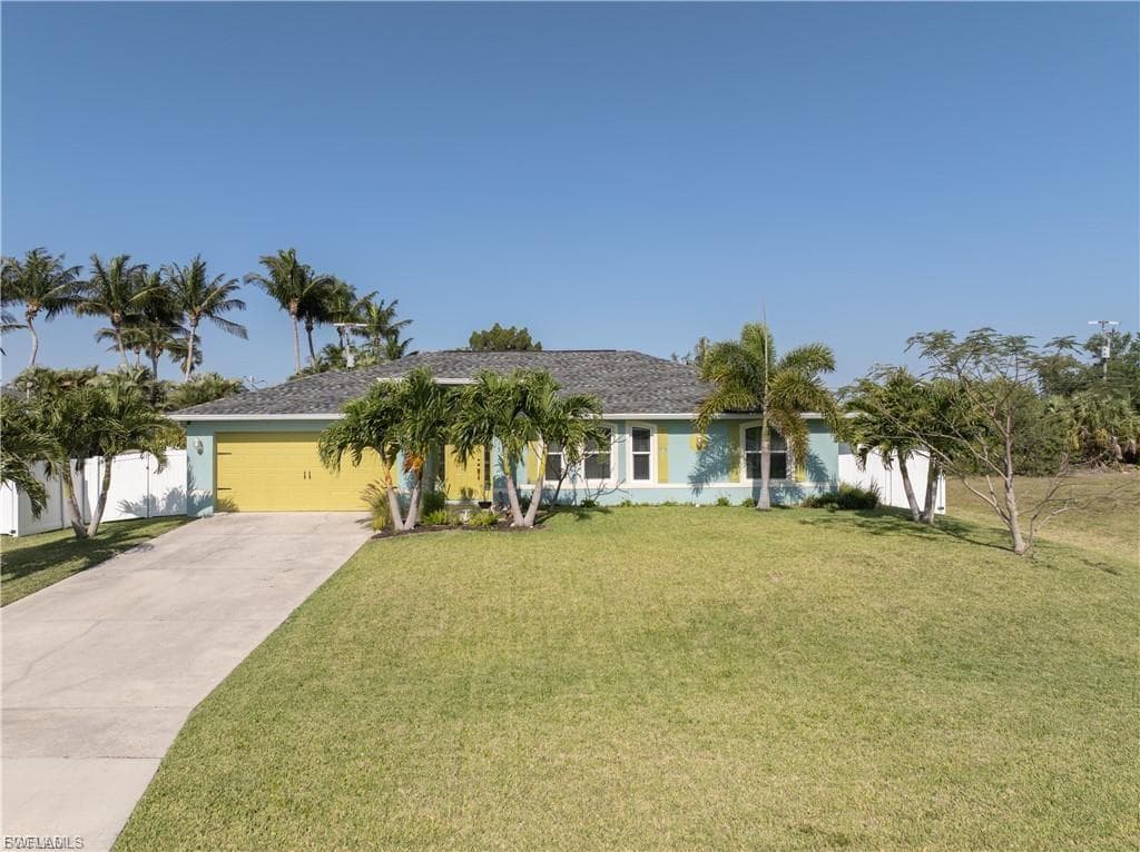 1306 SW 4th PL CAPE CORAL, FL 33991