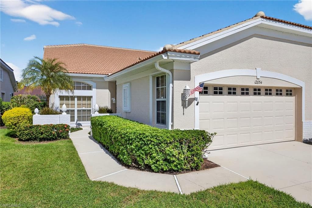 12854 Devonshire Lakes CIR FORT MYERS, FL 33913