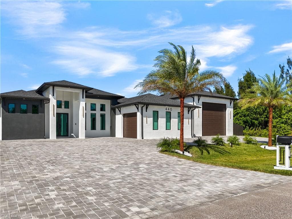 446 SW 18th CT CAPE CORAL, FL 33991